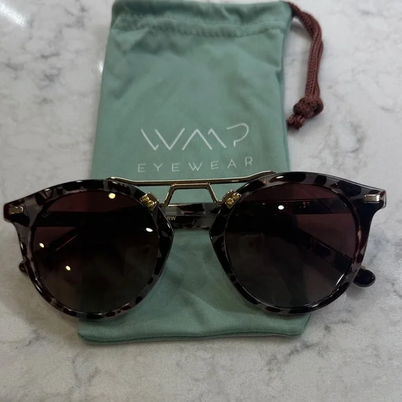 WMP Tortoise Sunglasses, Very trendy & cute!! - Picture 2 of 7